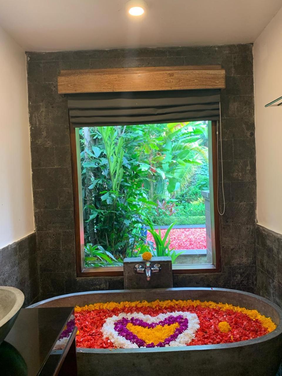 Poka Ubud Hidden Paradise & Spa By Eps Εξωτερικό φωτογραφία